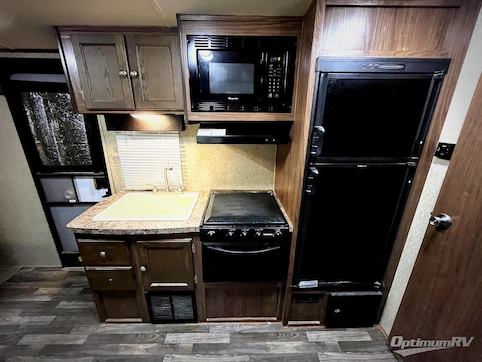 2015 Palomino SolAire Ultra Lite 20RBS RV Photo 3