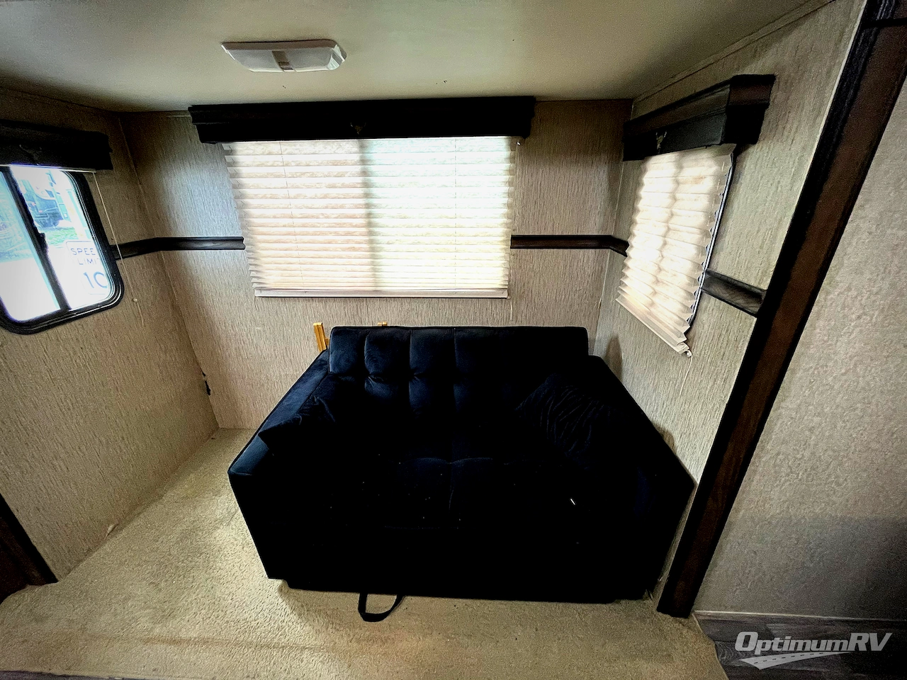 2015 Palomino SolAire Ultra Lite 20RBS Photo 10