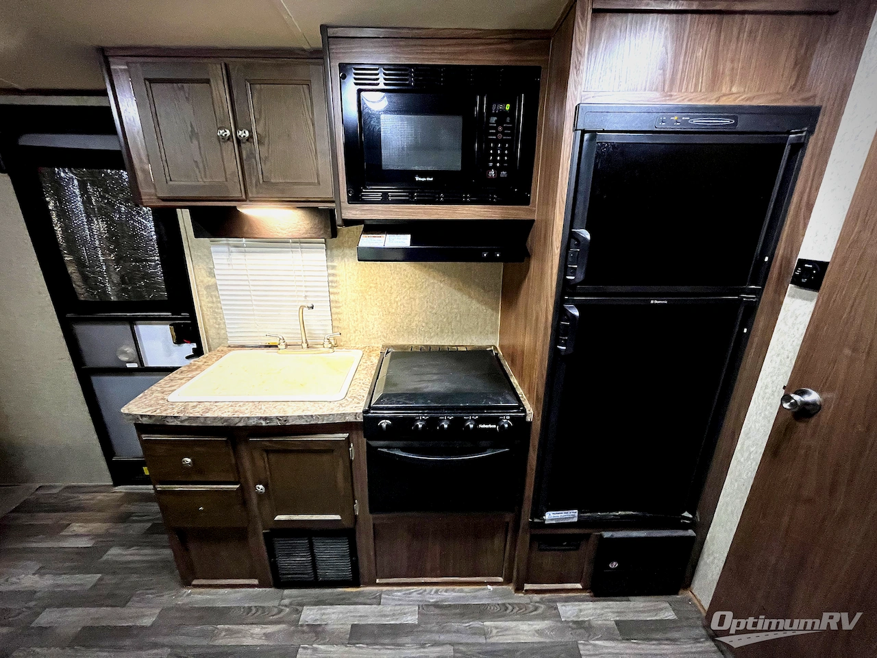 2015 Palomino SolAire Ultra Lite 20RBS Photo 15