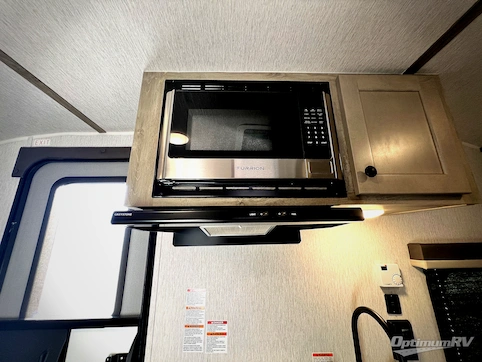 2026 Sunset Park SunRay 149 RV Photo 3