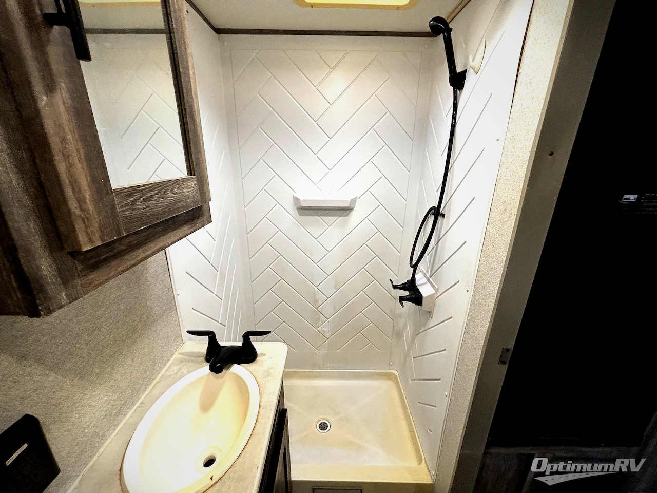 2020 Forest River Salem FSX 167RBK Photo 13