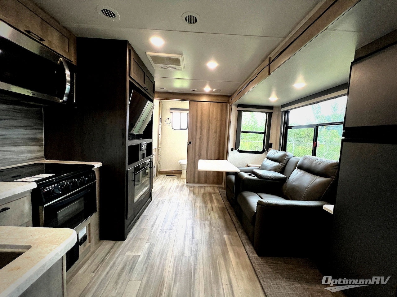 2022 Winnebago Towables Voyage 2427RB Photo 4