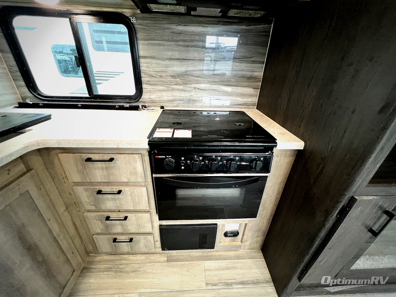 2022 Winnebago Towables Voyage 2427RB Photo 10