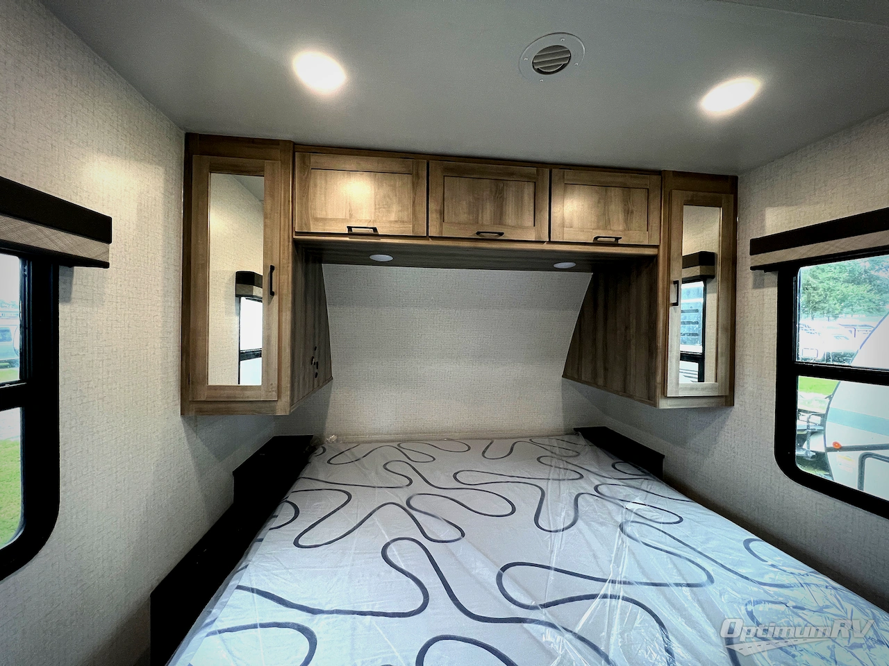 2022 Winnebago Towables Voyage 2427RB Photo 14