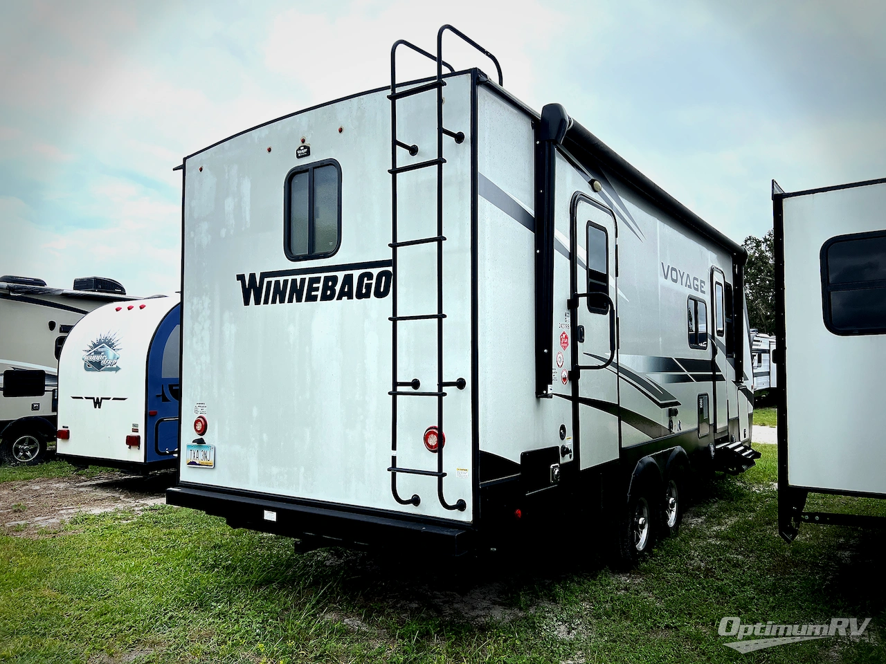 2022 Winnebago Towables Voyage 2427RB Photo 3