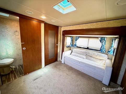 2016 Highland Ridge Open Range Roamer RF376FBH RV Photo 3