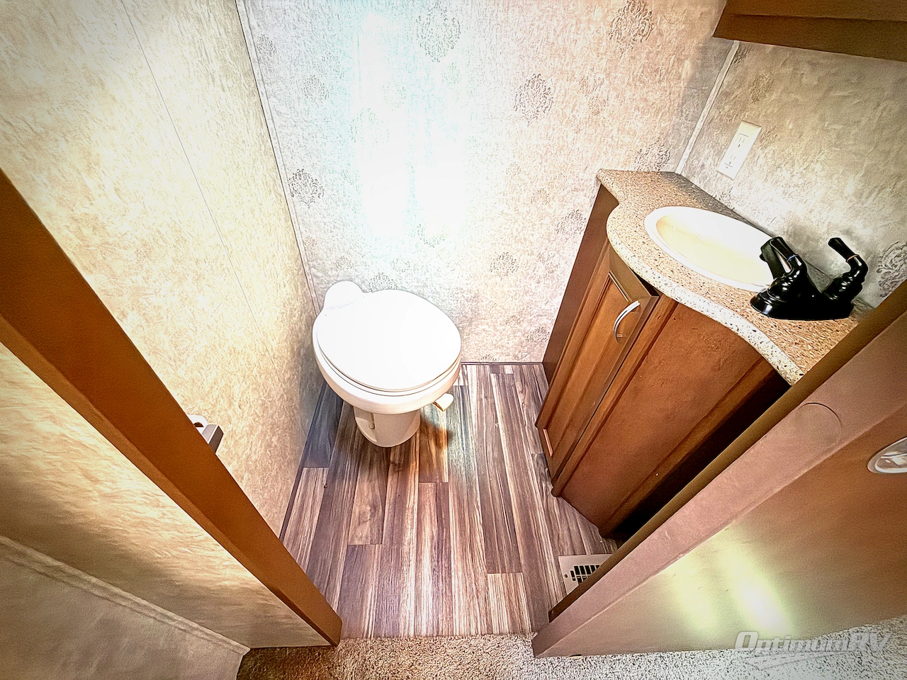 2016 Highland Ridge Open Range Roamer RF376FBH Photo 13