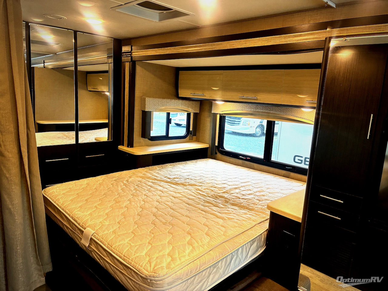 2019 Thor Vegas 25.6 Photo 7