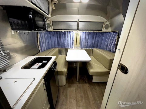 2017 Airstream Sport 16 RV Photo 2
