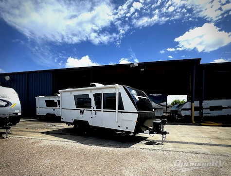 New 2027 Winnebago Micro Minnie 2108TB Featured Photo