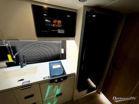 2027 Winnebago Micro Minnie 2200FBH RV Photo 3