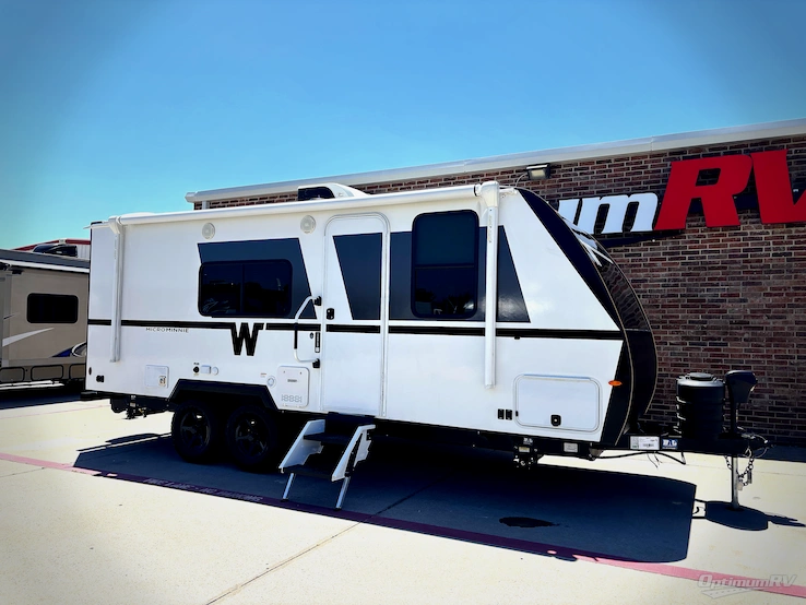 2027 Winnebago Micro Minnie 2200FBH RV Photo 1