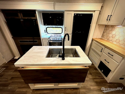 2024 Jayco Eagle 312BHOK RV Photo 2