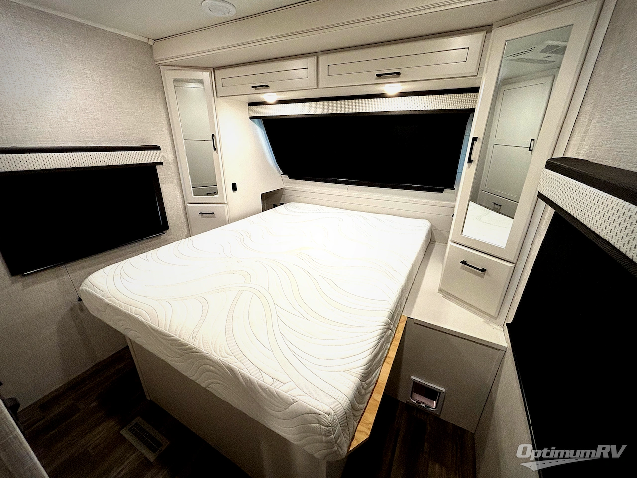 2024 Jayco Eagle 312BHOK Photo 8