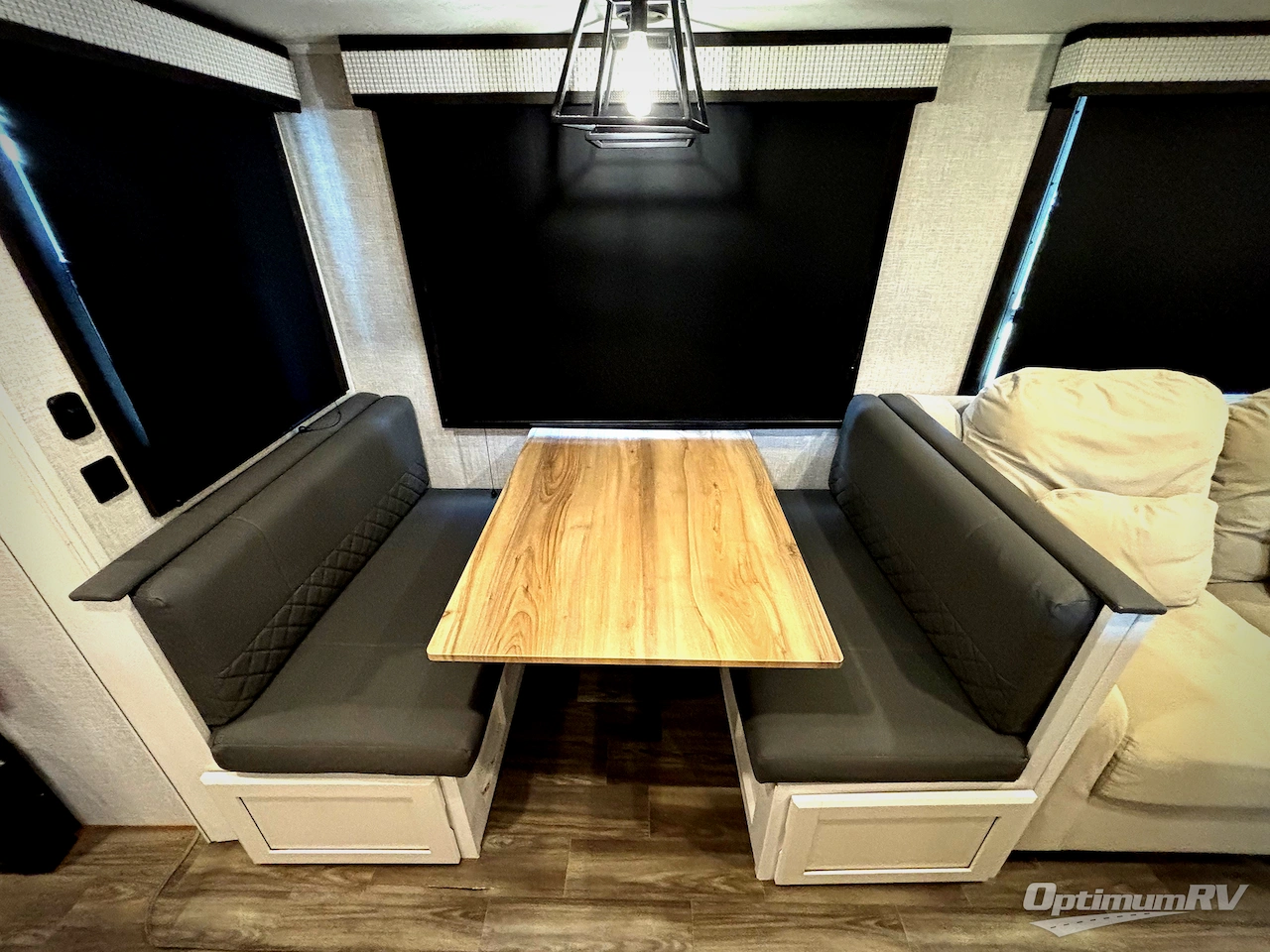 2024 Jayco Eagle 312BHOK Photo 12