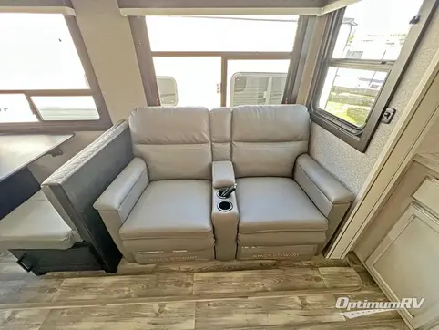 2022 Jayco Eagle HT 312BHOK RV Photo 2