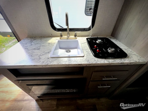 2023 Dutchmen Coleman 17B RV Photo 3