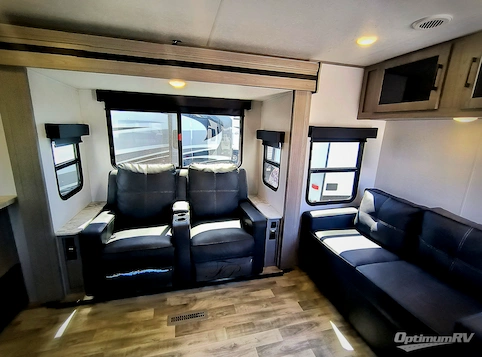 2024 Dutchmen Kodiak Ultimate 3361RKSL RV Photo 2