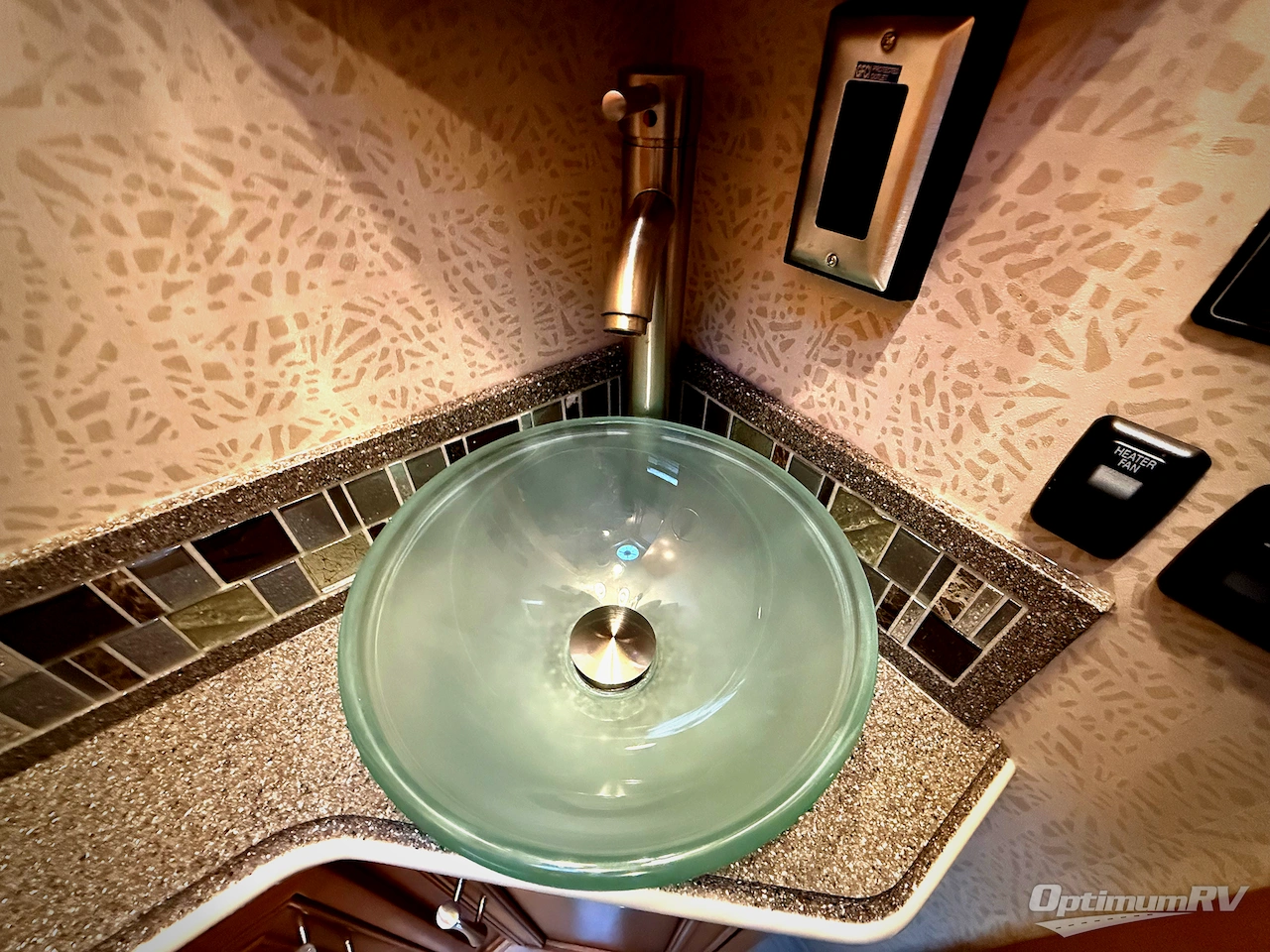 2016 Newmar Ventana 4002 Photo 12