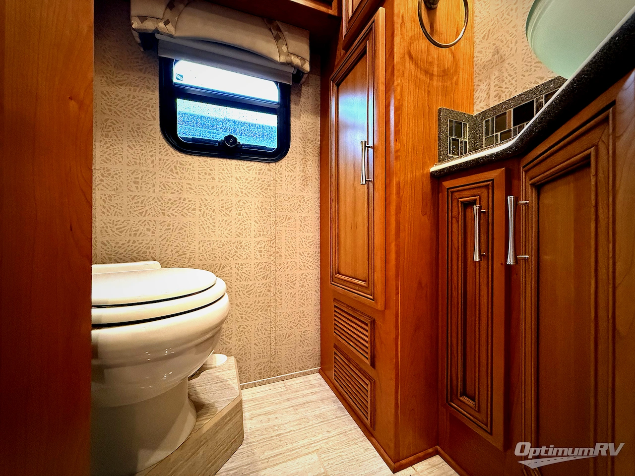 2016 Newmar Ventana 4002 Photo 13