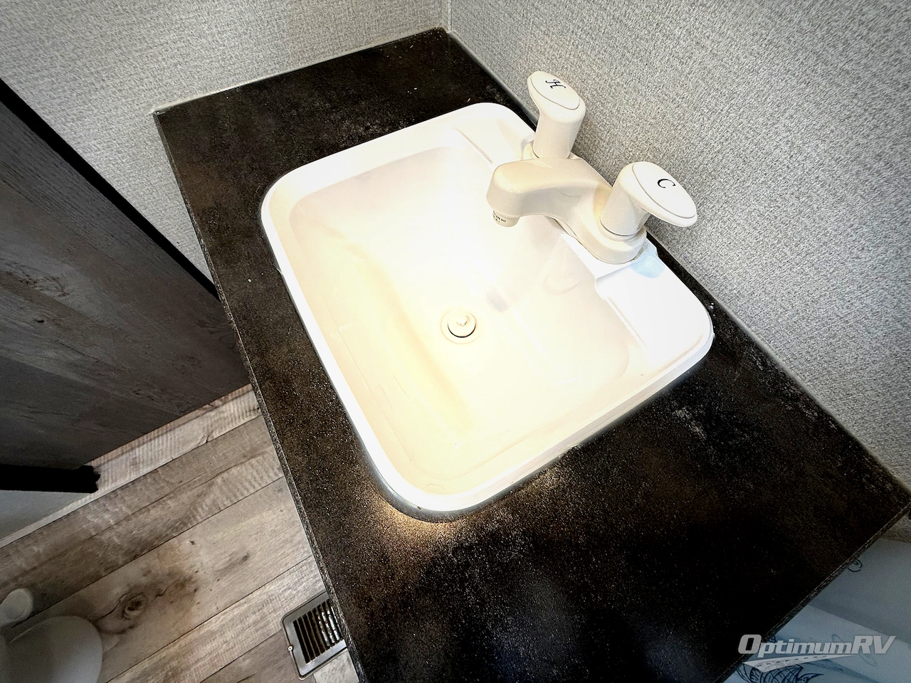 2021 Keystone Springdale 293RK Photo 15