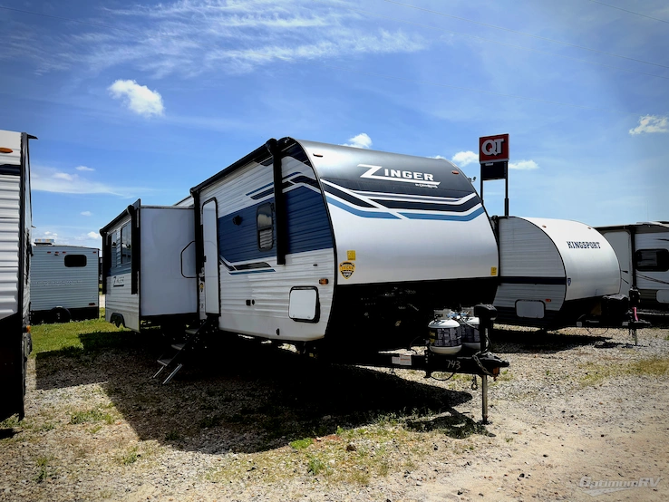 2023 CrossRoads Zinger ZR333DB RV Photo 1