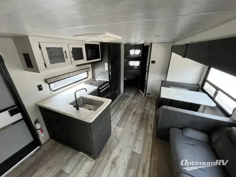 2022 KZ Sportsmen SE 271BHKSE RV Photo 2