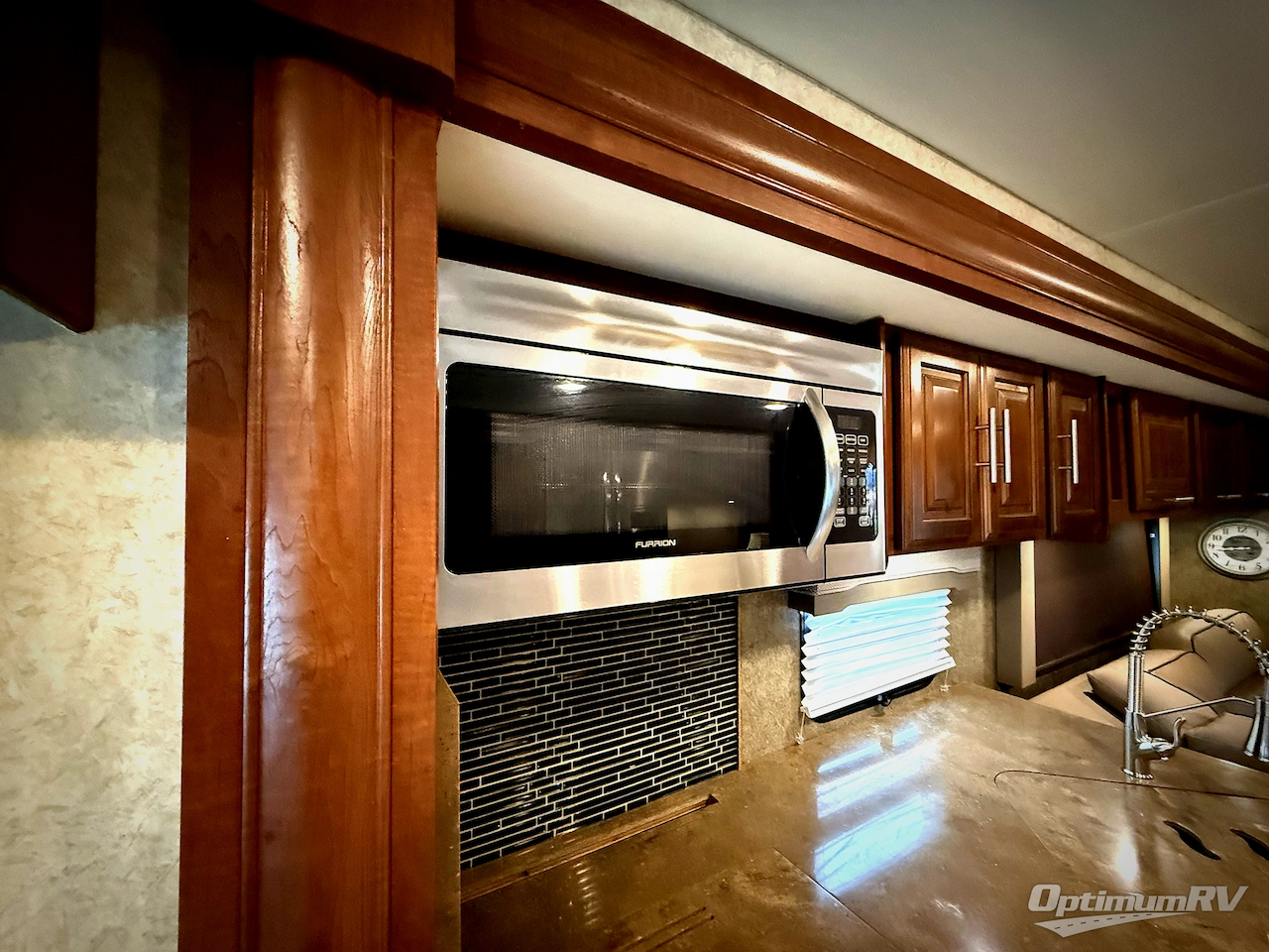 2016 Forest River Georgetown XL 377TS Photo 10