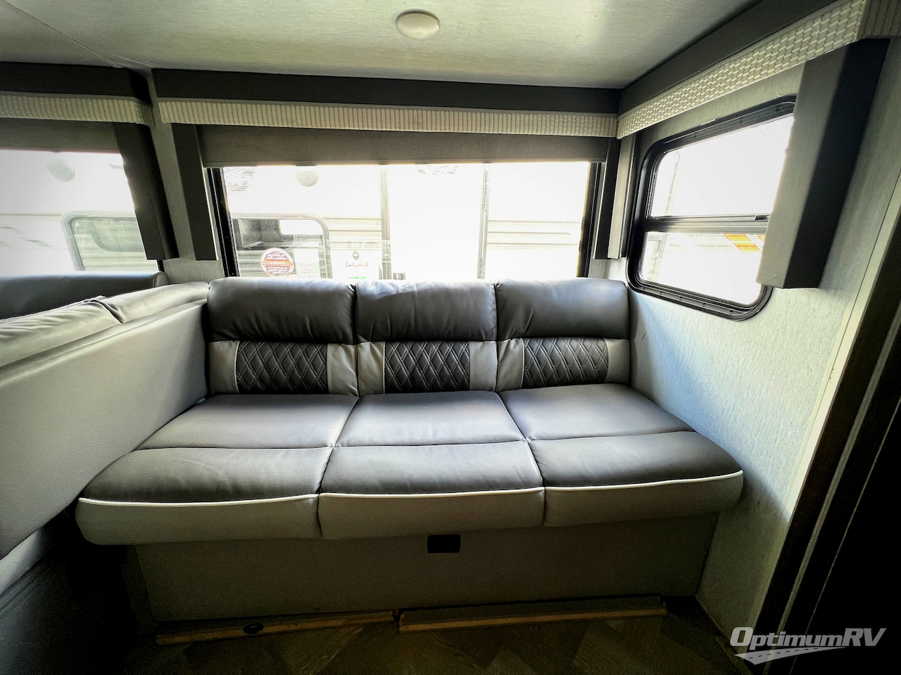 2022 Forest River Wildwood X-Lite 263BHXL Photo 7