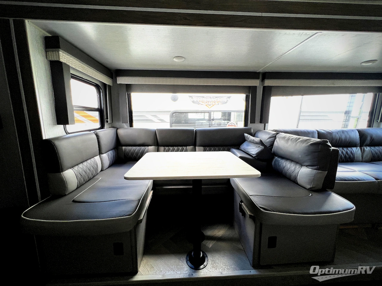 2022 Forest River Wildwood X-Lite 263BHXL Photo 8