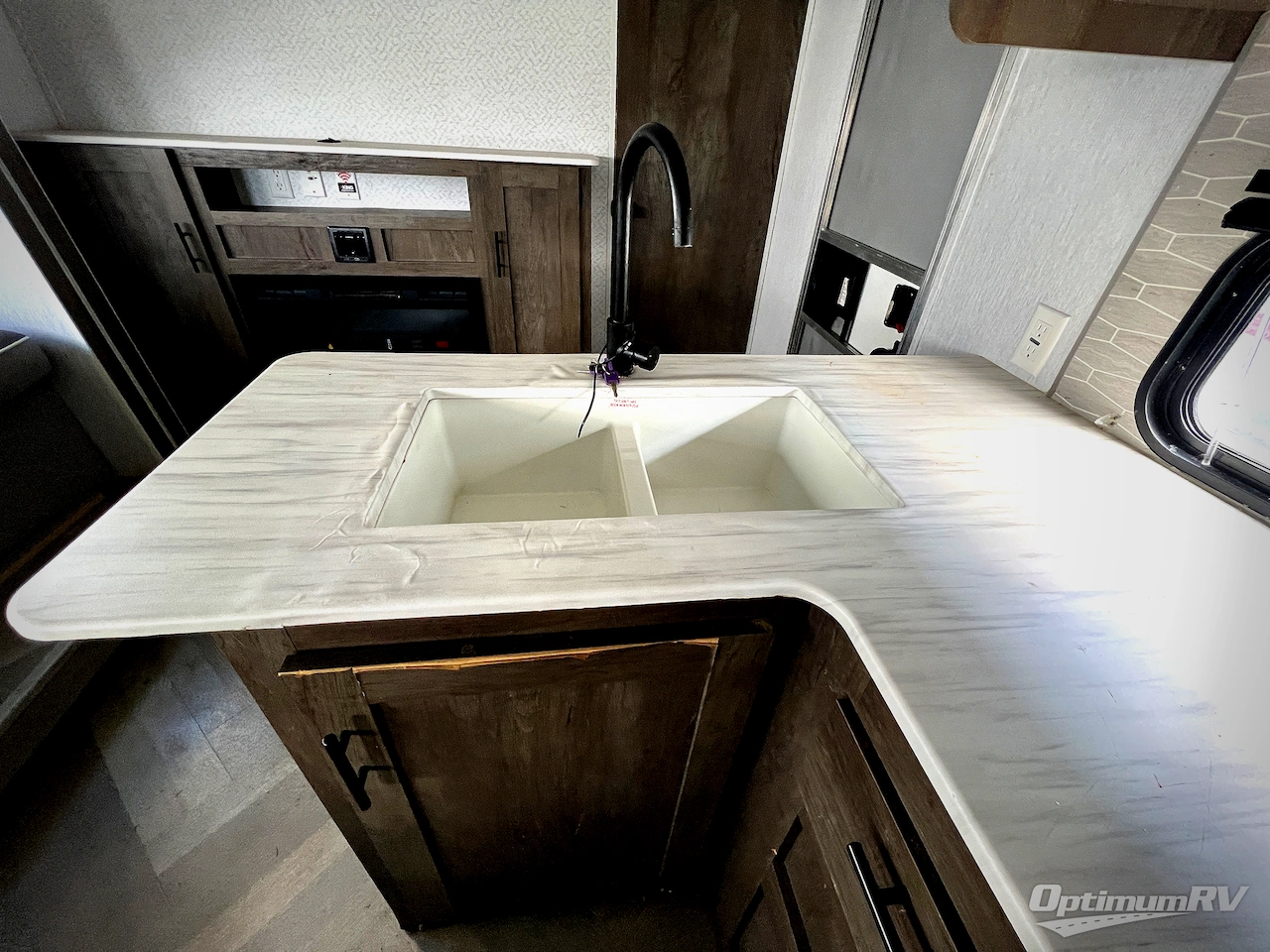 2022 Forest River Wildwood X-Lite 263BHXL Photo 10