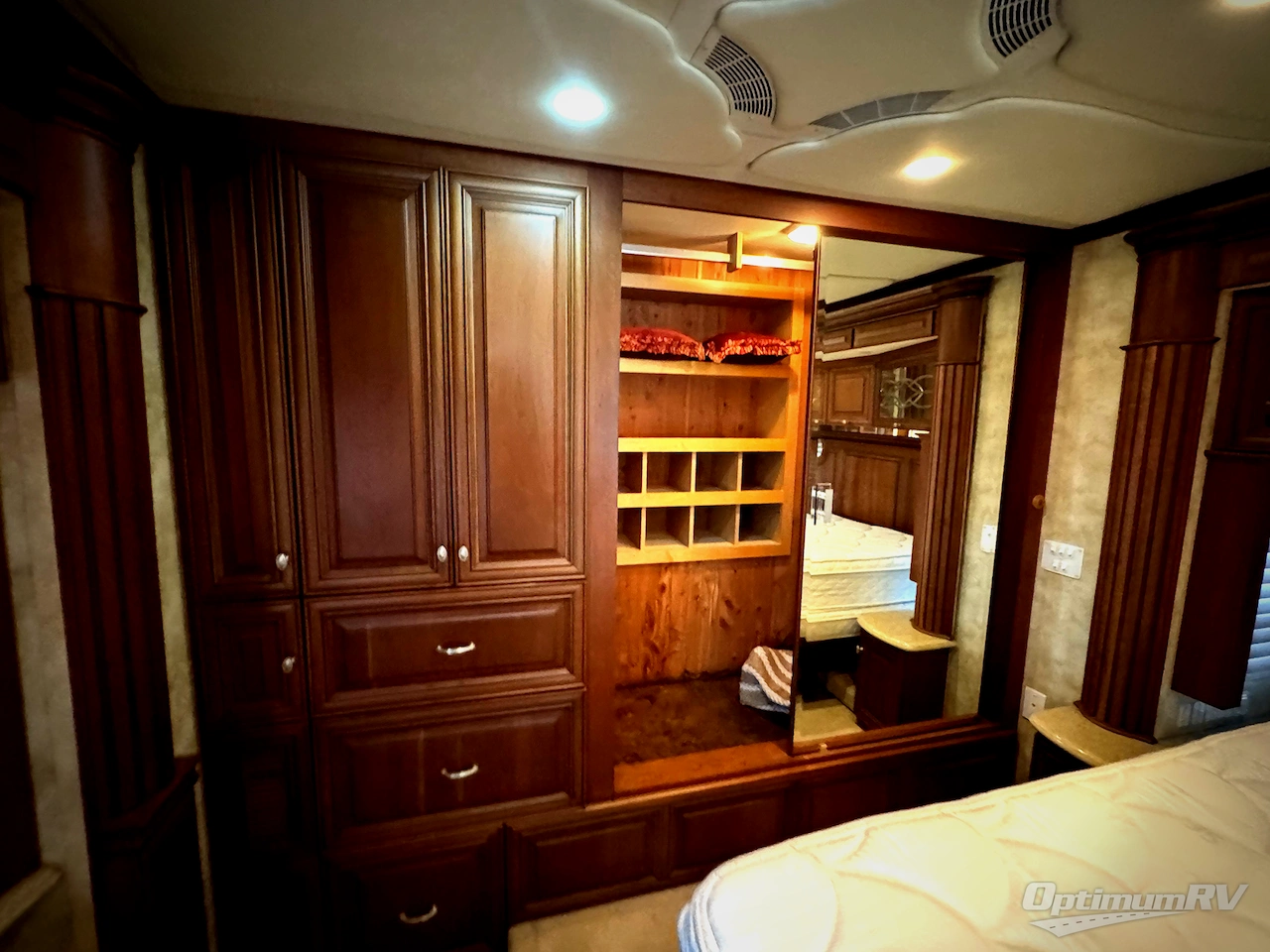 2008 Newmar Essex EXDP 4502 Photo 25