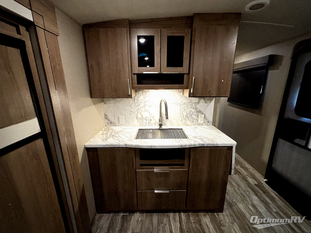 2021 Grand Design Imagine 3100RD Photo 12