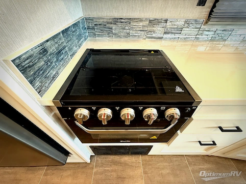 2023 Coachmen Encore SE 29SS RV Photo 3