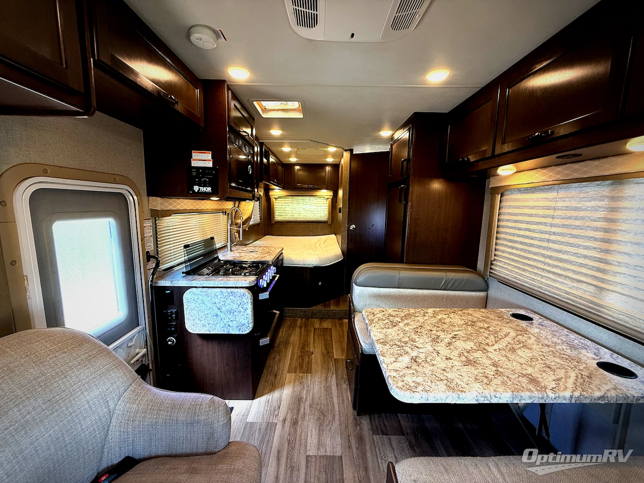 2019 Thor FREEDOM ELITE 23H Photo 5