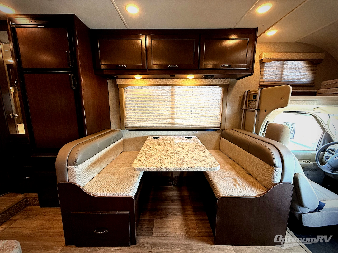 2019 Thor FREEDOM ELITE 23H Photo 11