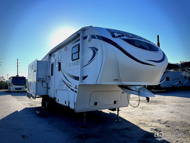 2013 Prime Time Crusader 295RST RV Photo 1