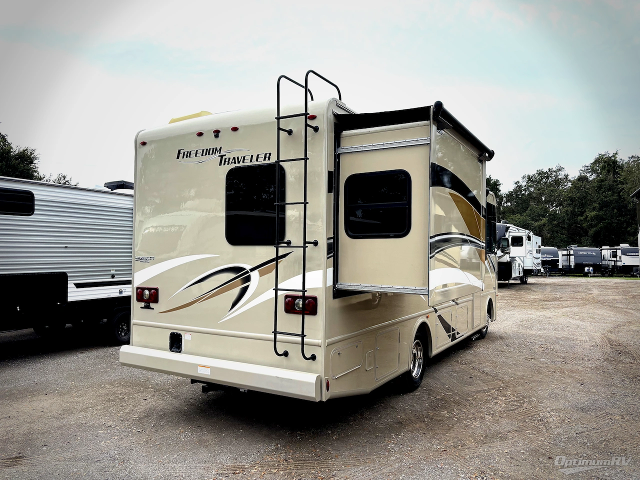 2019 Thor Freedom Traveler A27 Photo 2