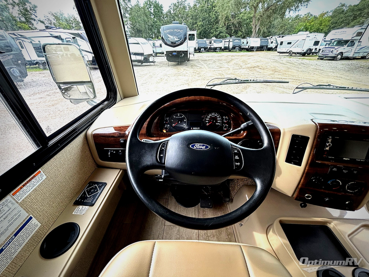 2019 Thor Freedom Traveler A27 Photo 7