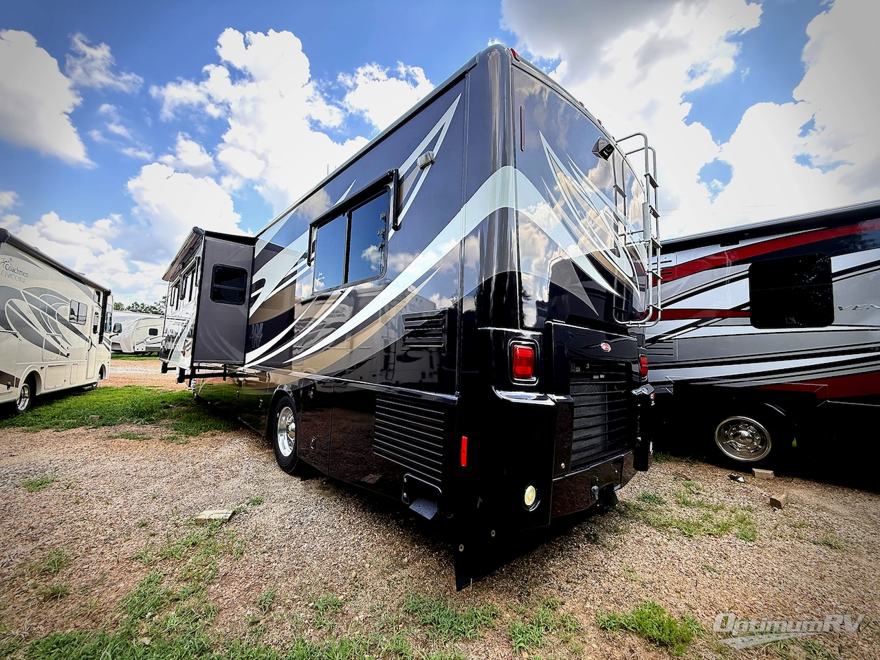 2010 Winnebago Journey 40T Photo 3