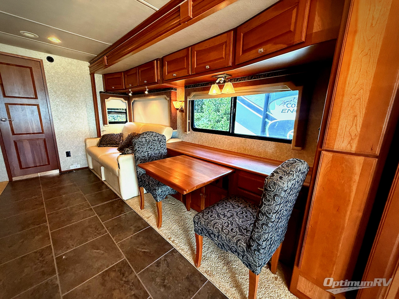 2010 Winnebago Journey 40T Photo 7