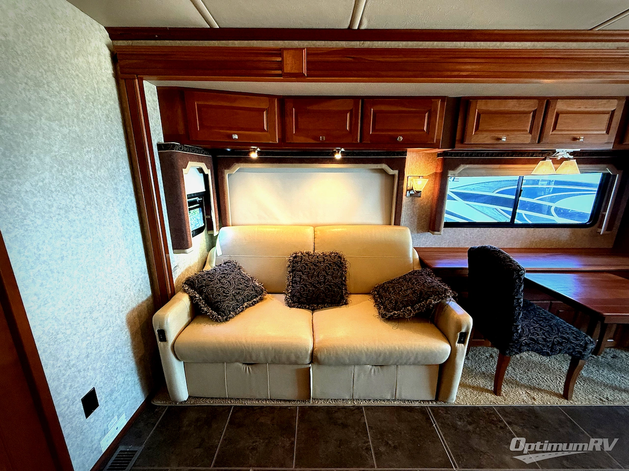 2010 Winnebago Journey 40T Photo 11