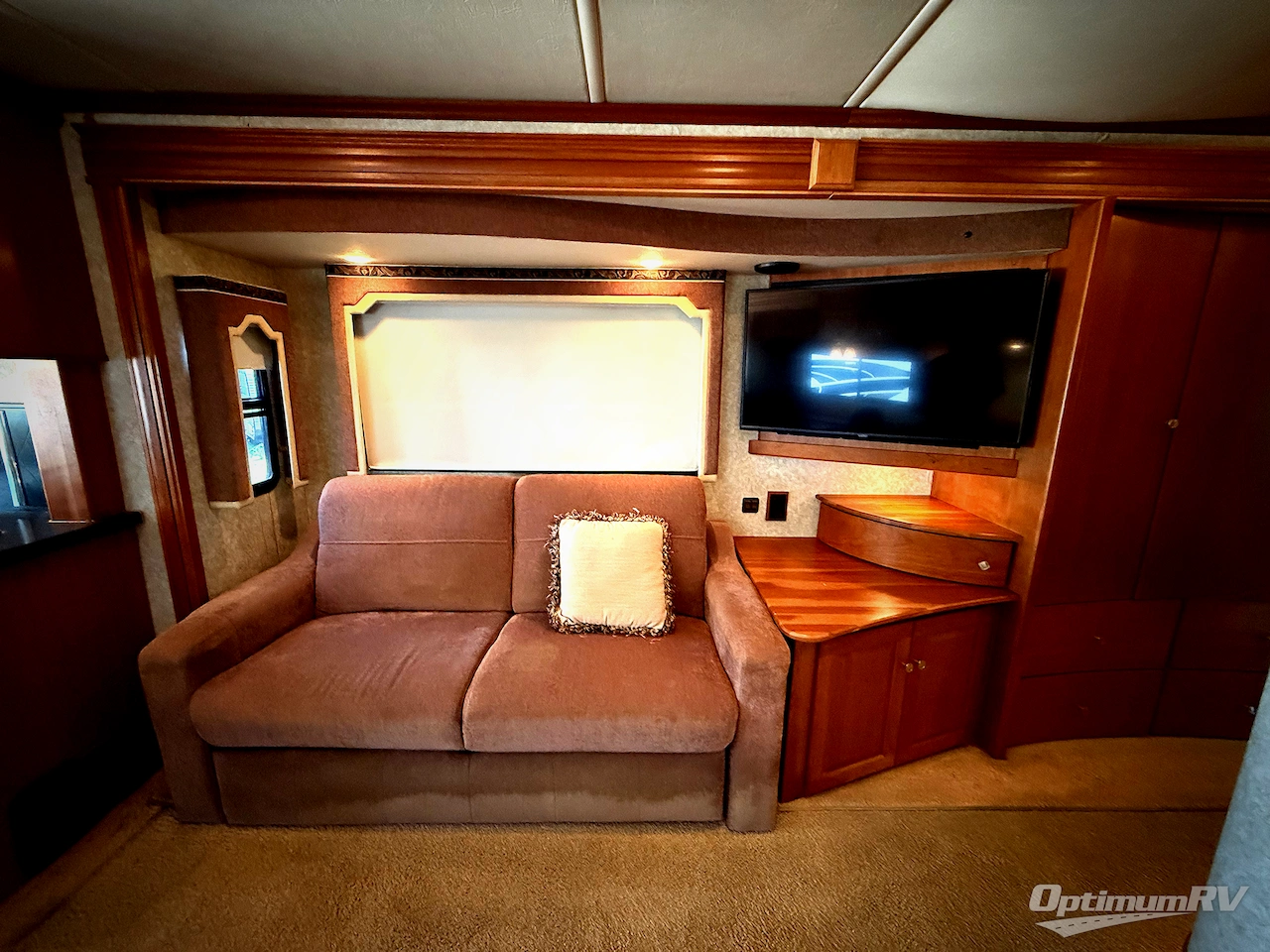 2010 Winnebago Journey 40T Photo 12
