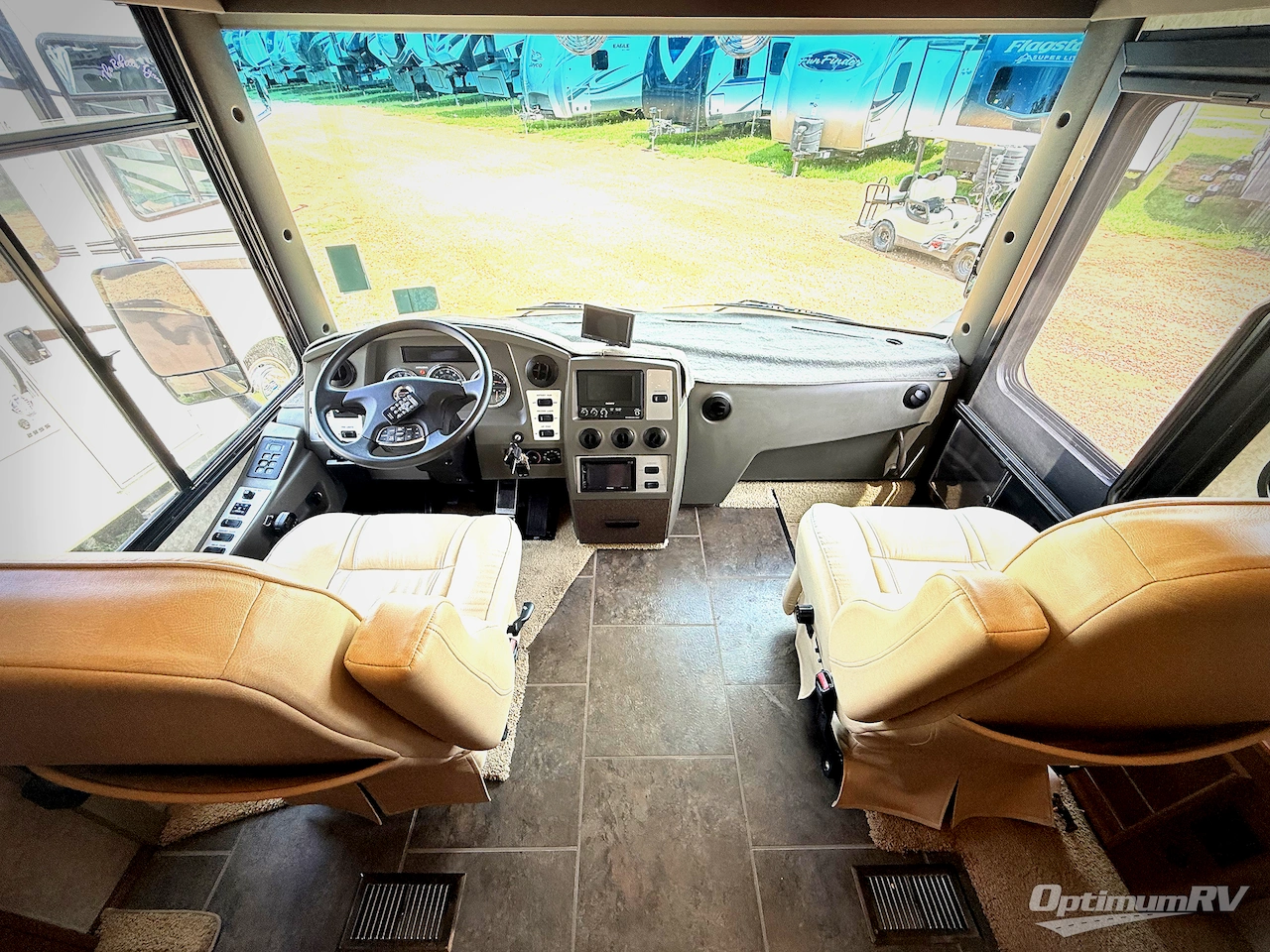 2010 Winnebago Journey 40T Photo 19