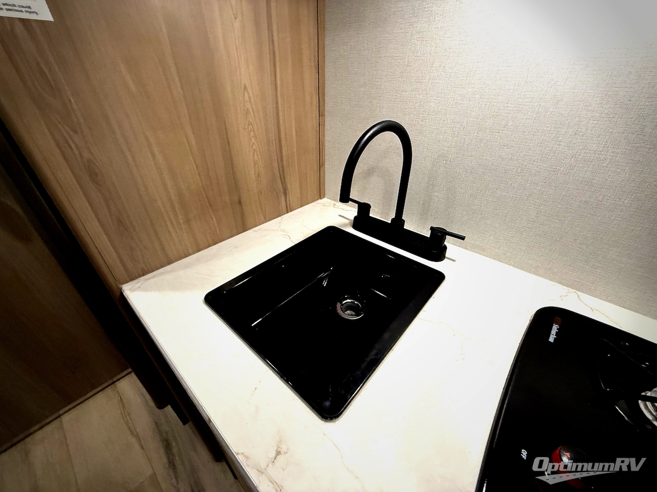 2025 Keystone Coleman 17R Photo 11