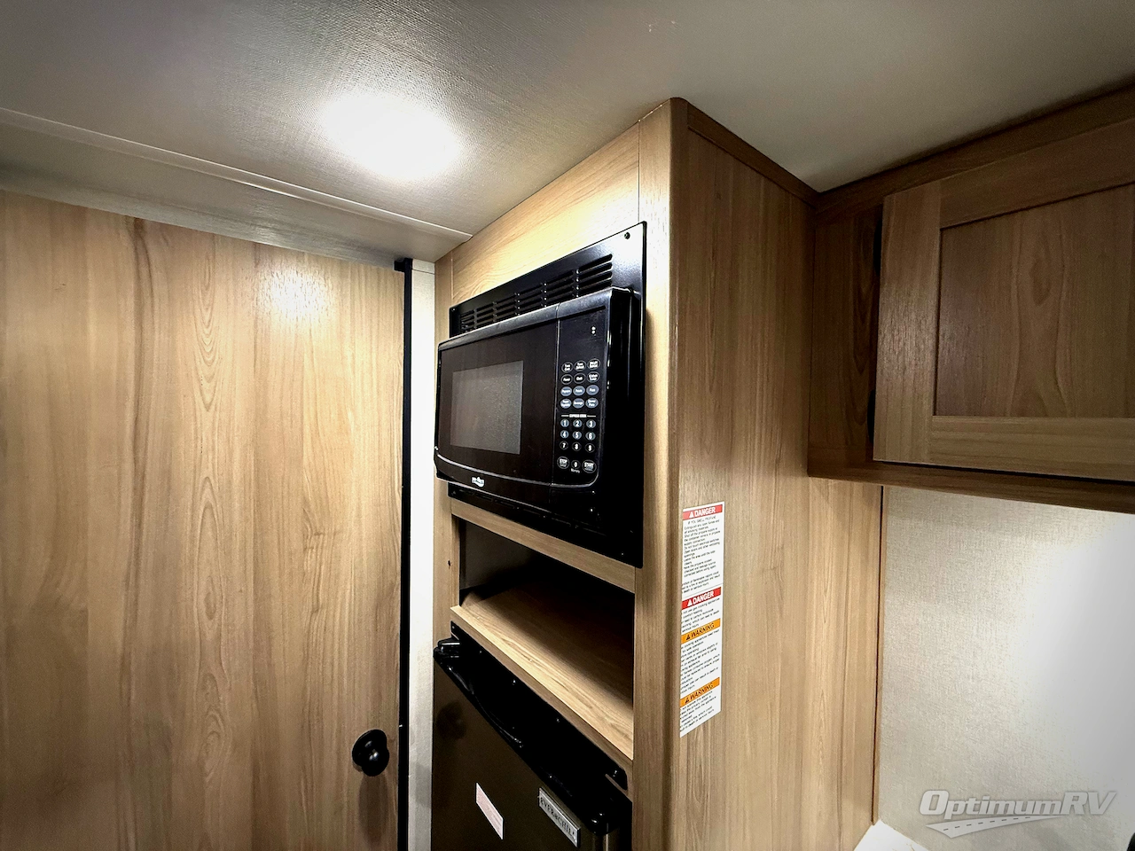 2025 Keystone Coleman 17R Photo 13