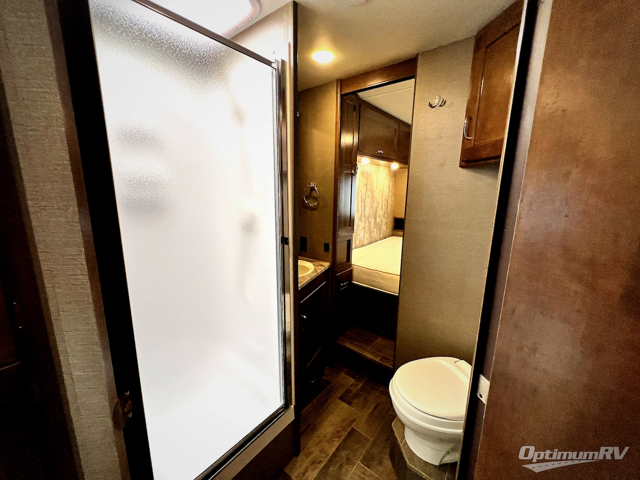 2019 Winnebago Intent 31P Photo 19