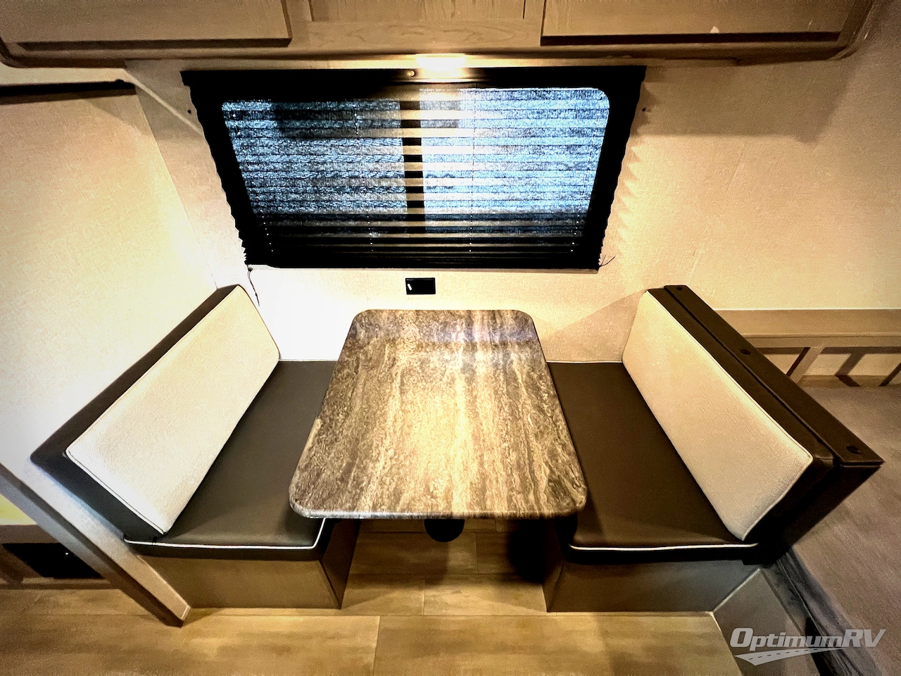 2024 Coachmen Clipper Cadet 17CBH Photo 12