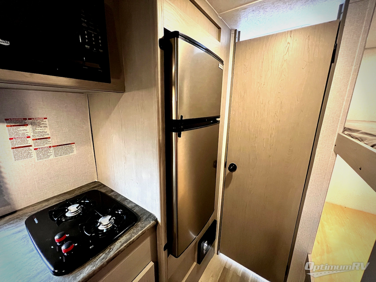2024 Coachmen Clipper Cadet 17CBH Photo 11
