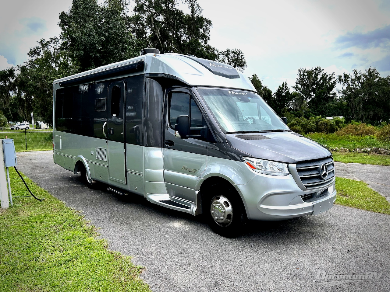 Regency Trek Rv Used 2021 Regency ULTRABROUGH 25MB Motor Home Class C at Optimum RV ...